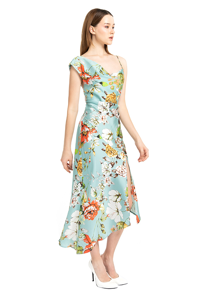 side view of the dress